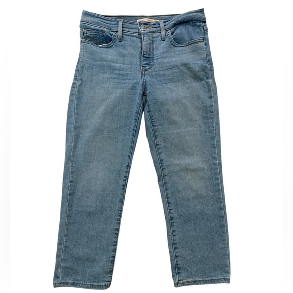 Levi’s Women’s 311 Shaping Skinny Capri Jeans - Picture 9 of 11